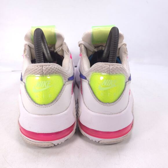 Nike Air Max Ecee Athletic Lace Up Shoe Womens Size 6 DD2955-100 White - Picture 3 of 10